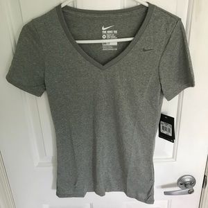 Gray Nike v-neck short sleeve size XS